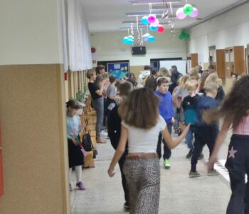 7a0a89e9-ad0e-4fe1-9319-3654f3d7eea6